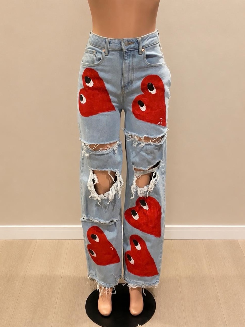 CDG PLAY Inspired Heart Custom Distressed Jeans Hand Painted Size 2 NWT